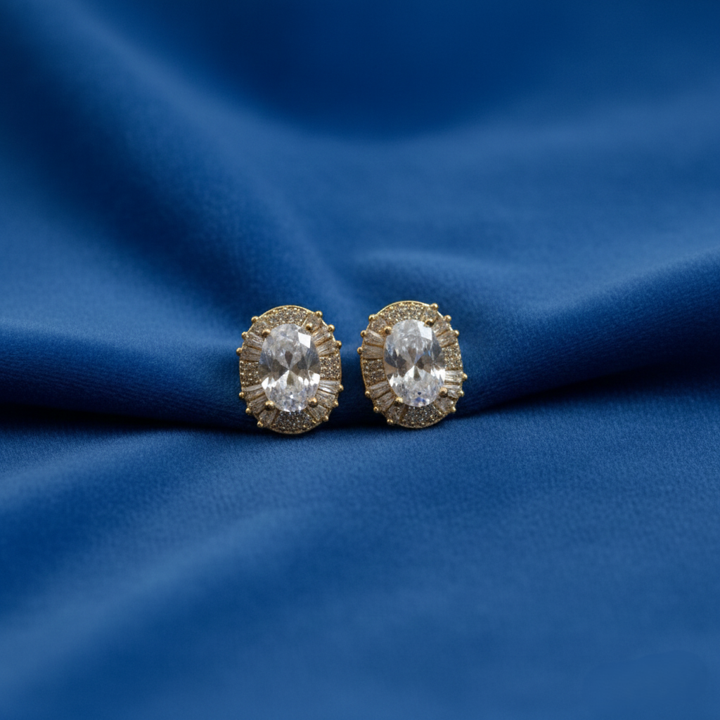 Oval Stud Earrings - Gold